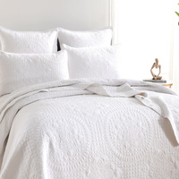 Asher Jacquard Coverlet White Set by Renee Taylor Single/Double
