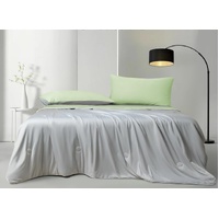 Ice Cooling Reversible Summer Comforter Blanket (Green and Grey, Queen/King)