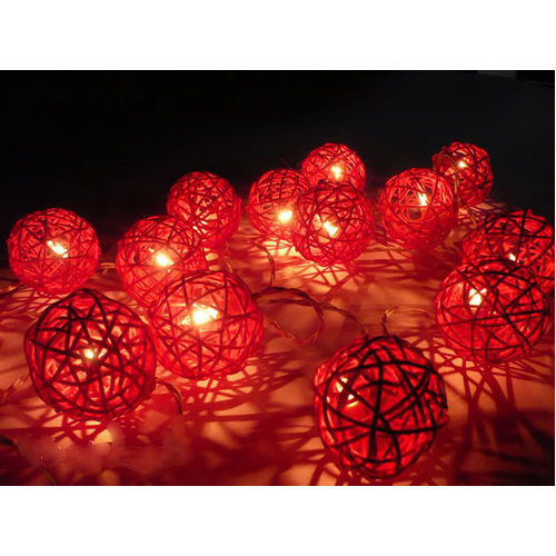 1 Set of Red 5cm Rattan Cane 20 Ball Battery Powered 3m String Lights Christmas Gift Home Wedding Party Bedroom Decoration Table Centrepiece