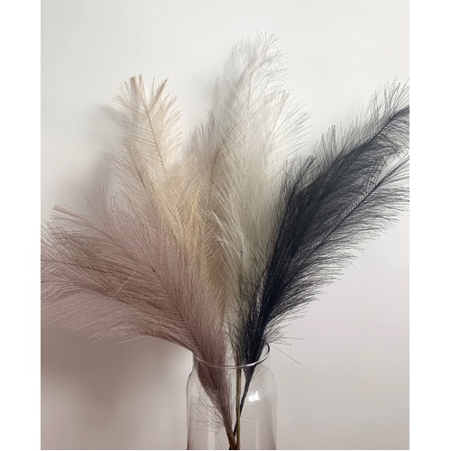 bulk 18 Artificial Pampas Grass Large Assort 130cm
